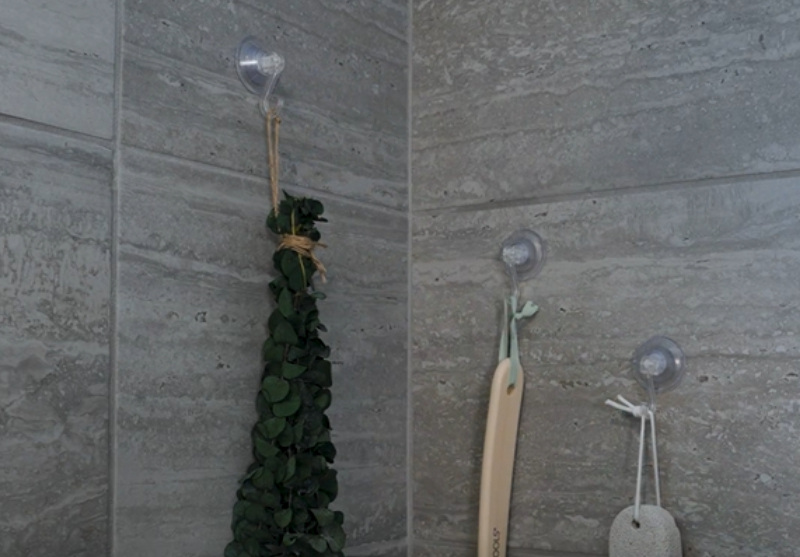 ook suction cups lifestyle